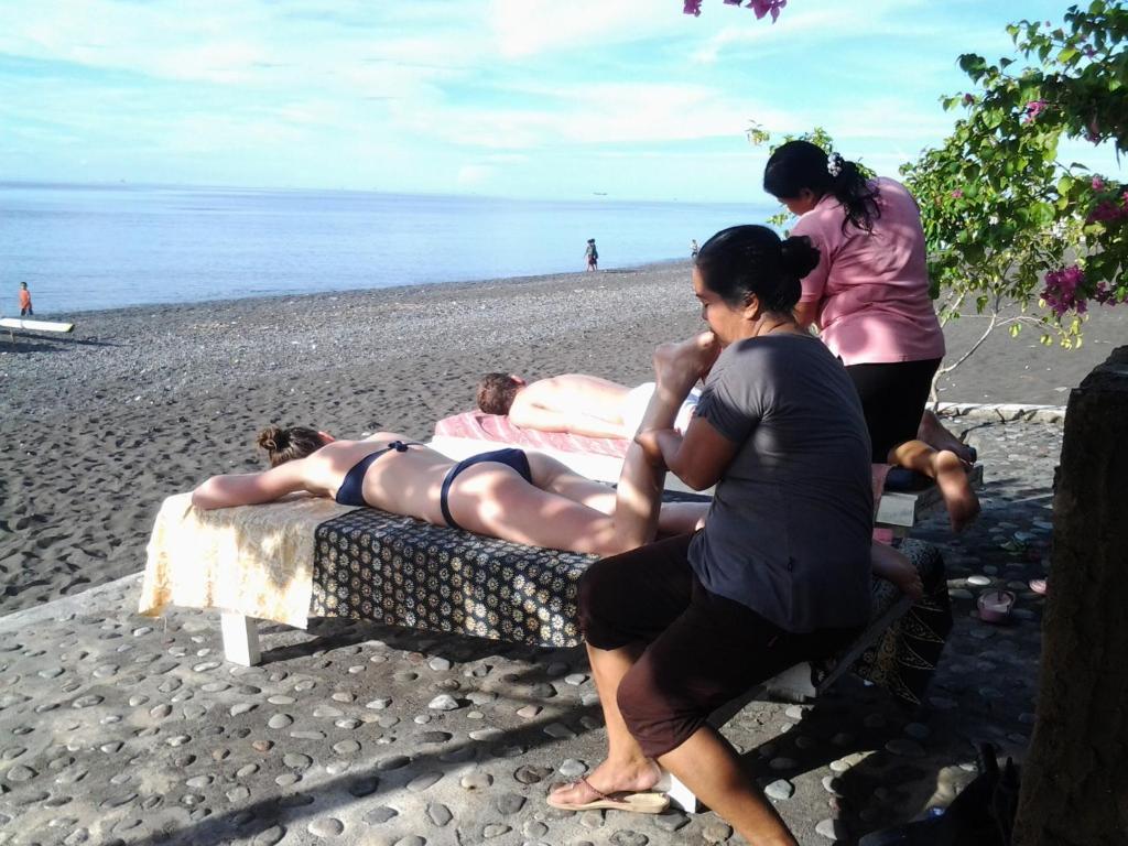 Solaluna Beach Homestay Amed  Luaran gambar